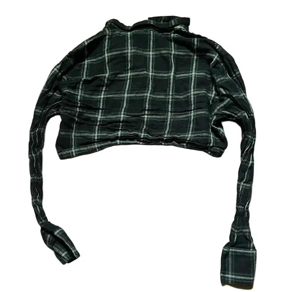 H&M Monochrome Black and White Checkered  Cropped Top - Picture 3 of 5